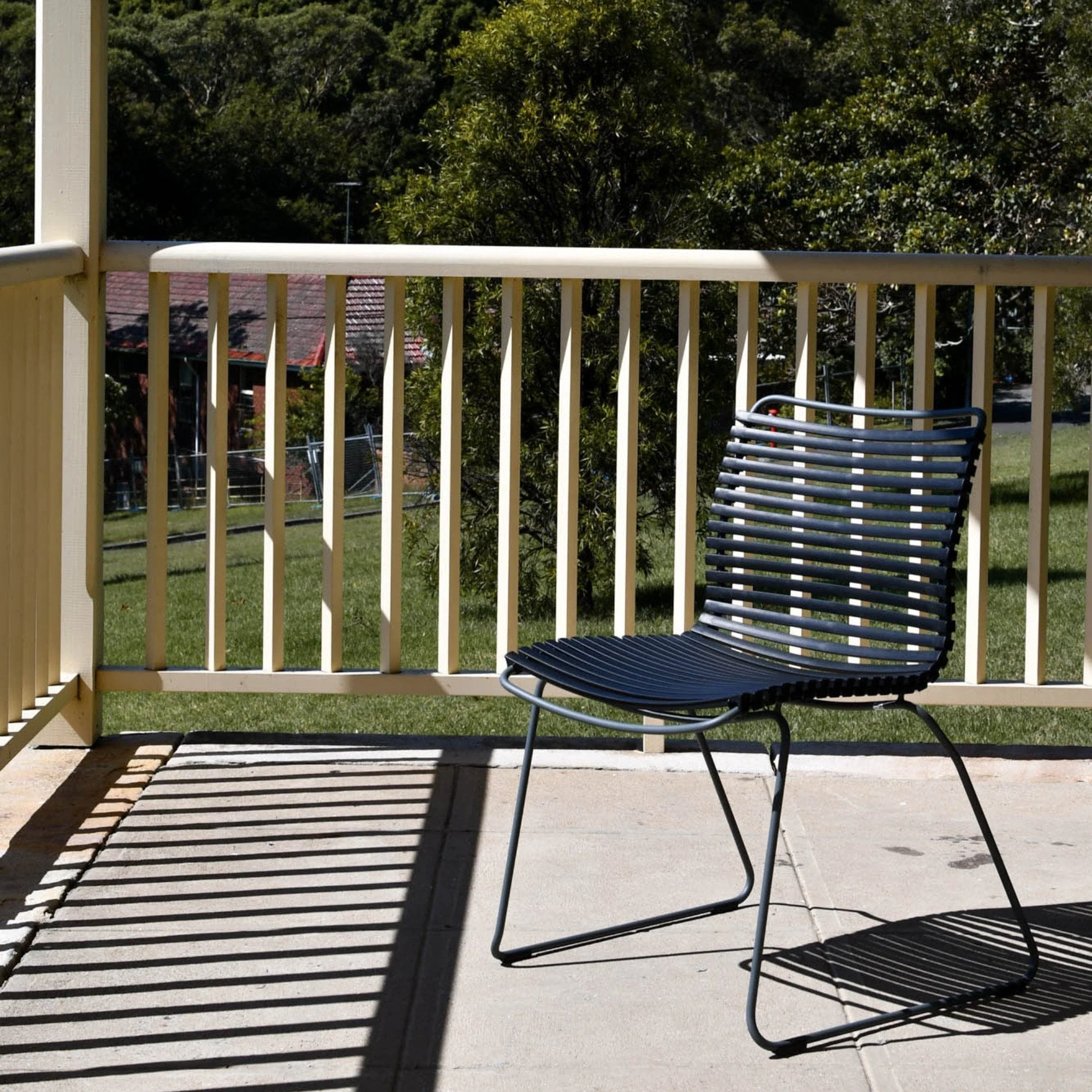 6 Seater Click & Circle Outdoor Dining Set - Black - Image 2