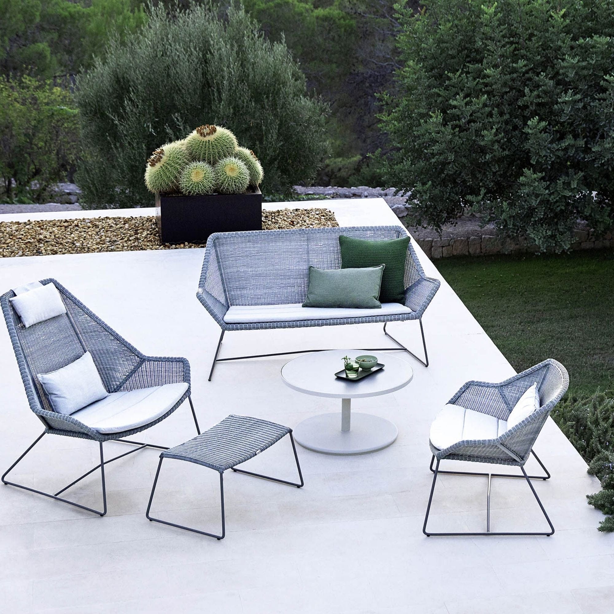 Breeze Lounge Chair - Light Grey - Image 2