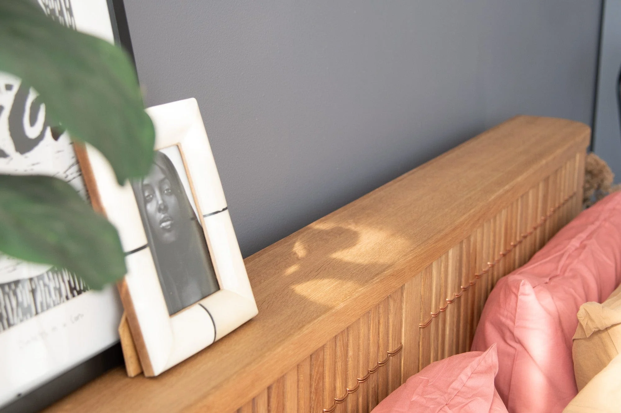 Koppar King Bed - European Oak - Image 11