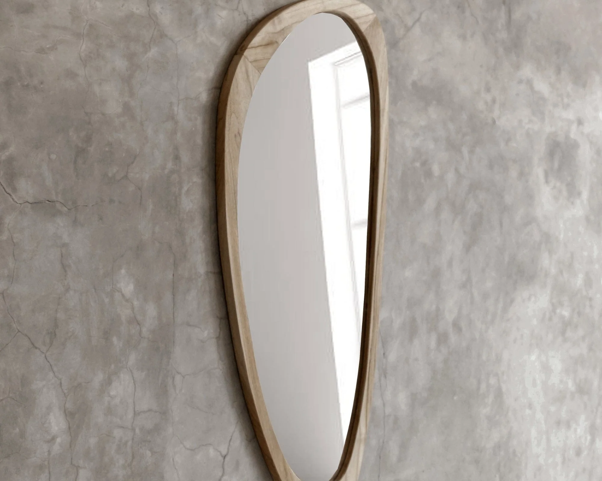 Peninsula Mirror Large - Image 6