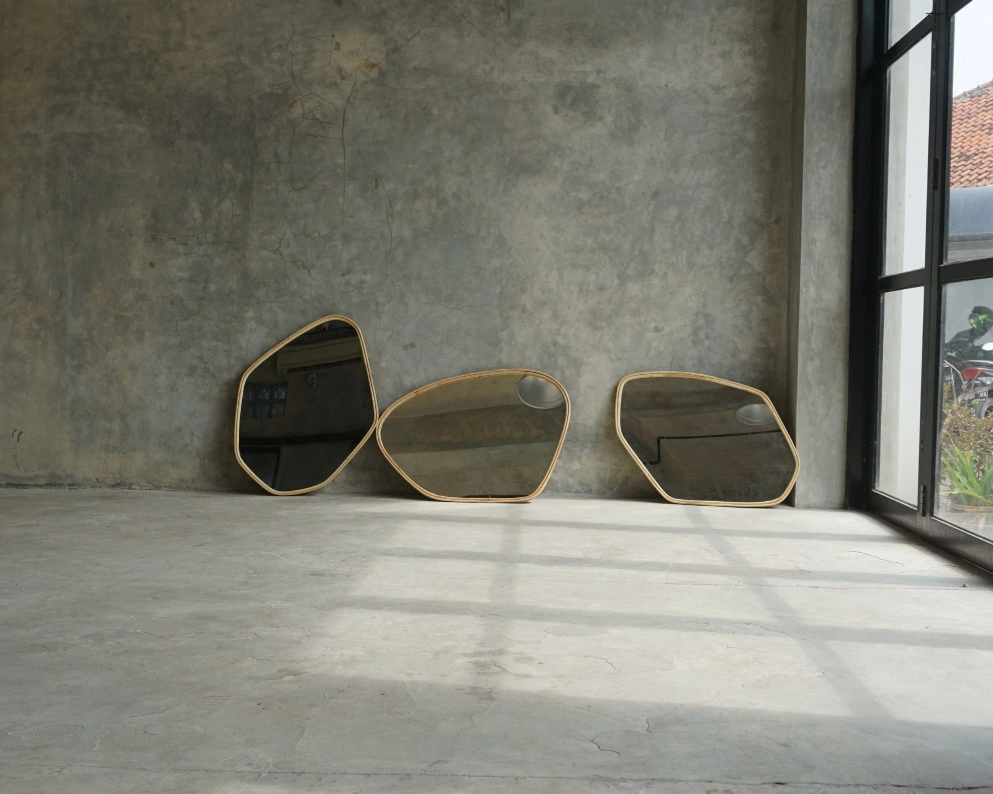 Ruby Mirror - Image 3